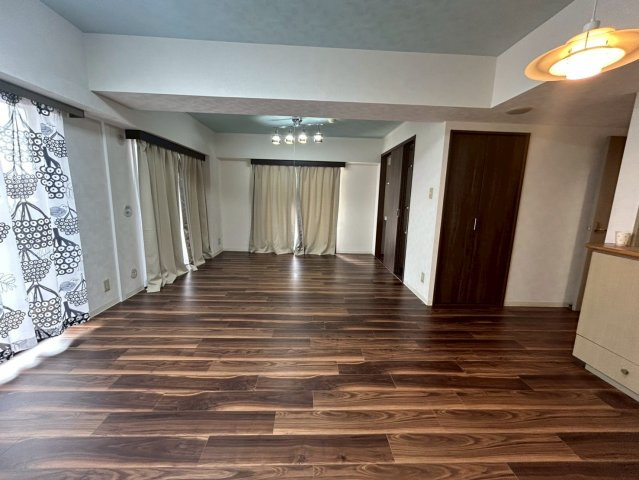 ダイアパレス千葉桜木　中古マンションの居間・リビング