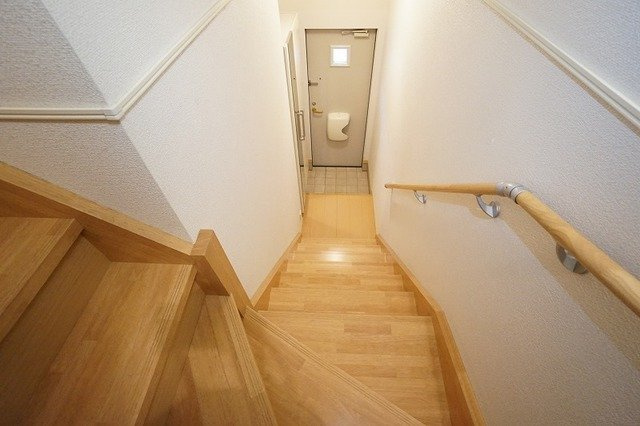 エテルノ　ハピネスＢの玄関