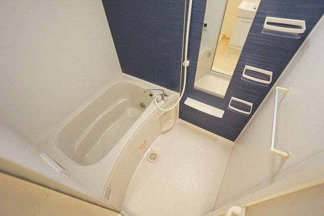 エテルノ　ハピネスＢの浴室