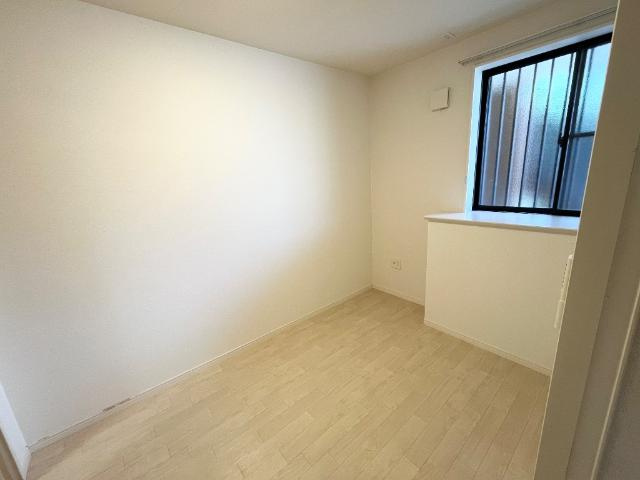 コクショウＭの内装|洋室