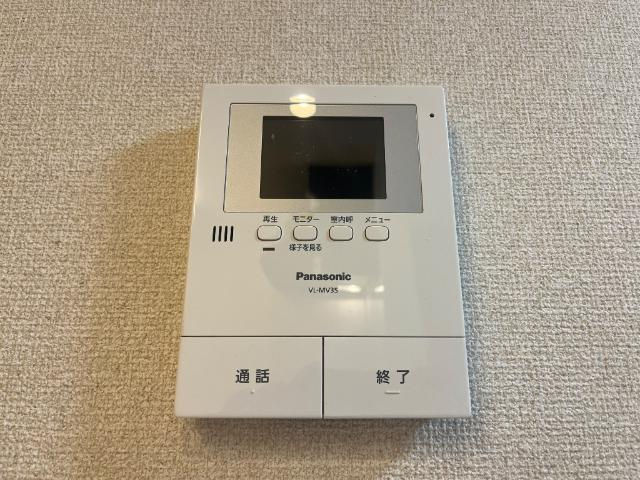 コクショウＭの内装|カメラ付インターホン