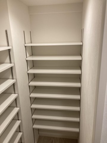 デュ・レジア薬院スタンスの収納