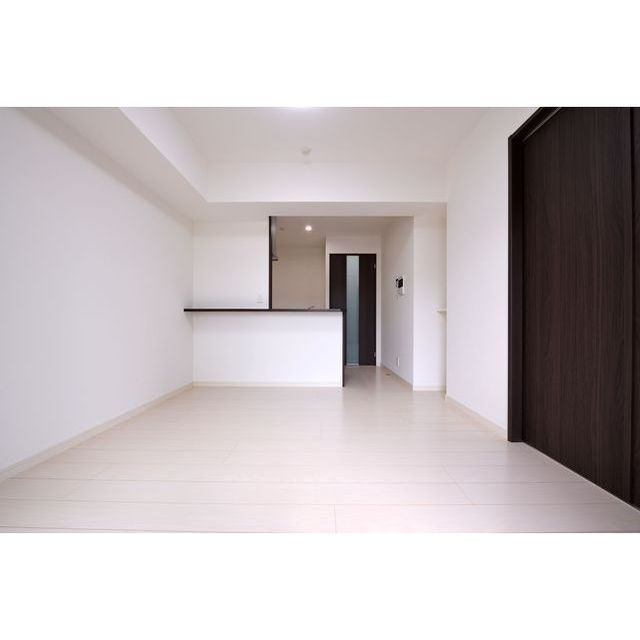 LIBTH南福岡の居間・リビング