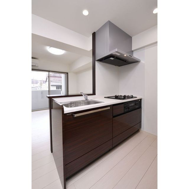 LIBTH南福岡のキッチン