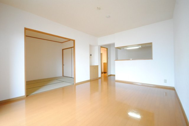 ファミールHIROの居間・リビング