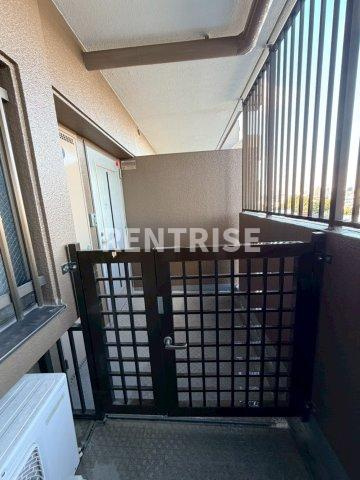 ライオンズマンション一宮白旗通の玄関