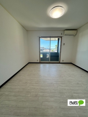 【居間・リビング】 | エポック飛鳥 | 8帖洋室