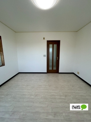 【居間・リビング】 | エポック飛鳥 | 8帖洋室