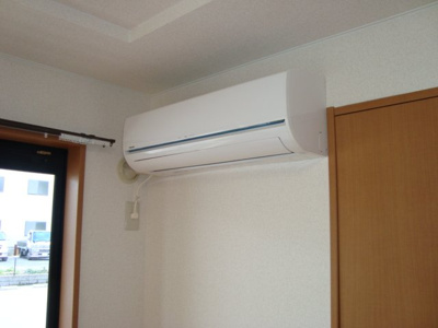 【設備】 | サン・レジデンス | エアコン