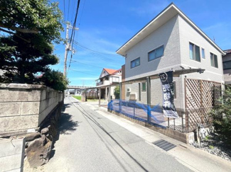【前面道路含む現地写真】