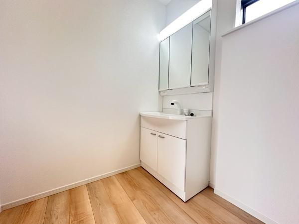 和歌山市新庄第3-4号棟　新築戸建の独立洗面台