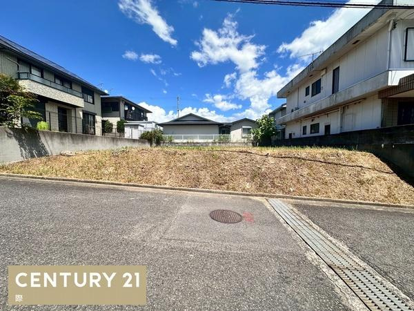 貴志川町長山　土地の前面道路含む現地写真