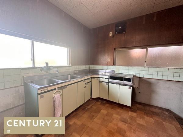 紀の川市東野　中古戸建のキッチン