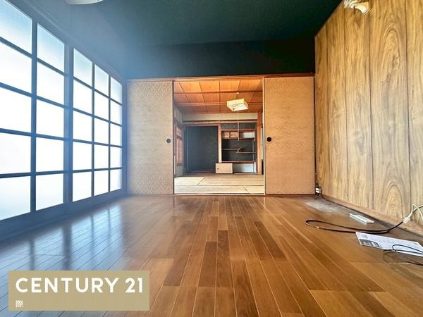 紀の川市東野　中古戸建の洋室