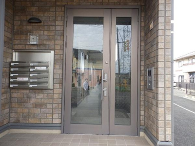 【エントランス】 | クレールニシヤマ３