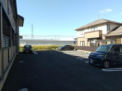 【駐車場】 | クレールニシヤマ３