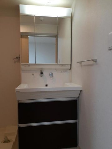 エスポワール　陽の洗面所