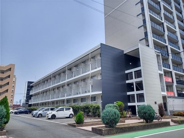 レオパレスハーモニーランドⅠの外観