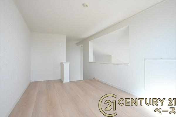 クレイドルガーデン田町 ２号棟 ／新築一戸建の収納|■現地撮影写真■たくさん物がしまえる小屋裏収納があります！