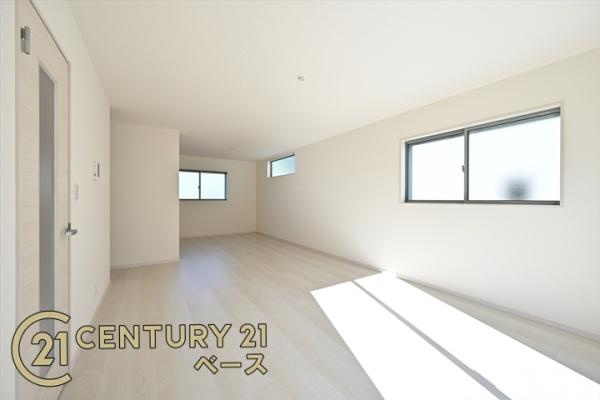 リーブルガーデン田井庄町 ２号棟 ／新築一戸建の内観：施工例|■ペアガラス使用で結露の心配もありません！■