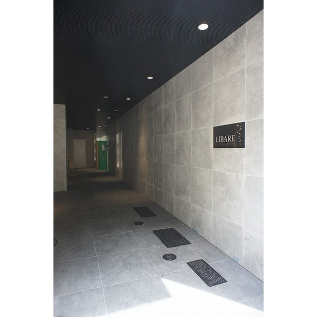 リバーレ麻布十番のエントランス