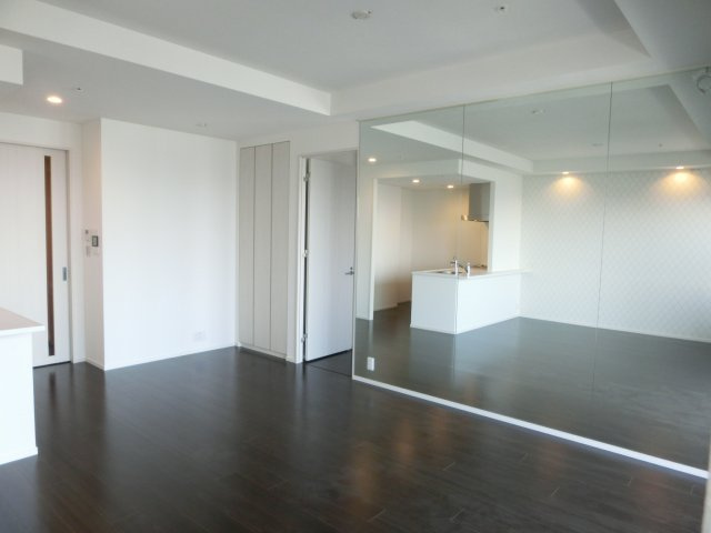 大阪ひびきの街・ザ・サンクタスタワーの内装|イメージ