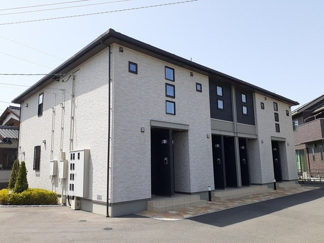 カルムＳの外観