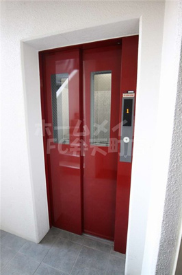 【その他共用部分】 | プロスペース弁天 | エレベーターがあります