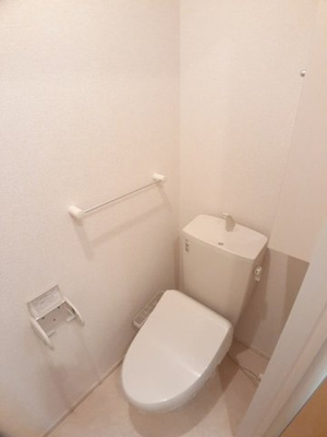 【トイレ】 | シャノアール西安上 | 清潔感のあるトイレです