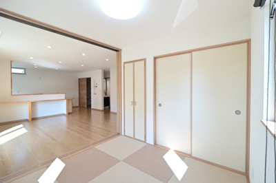 【内装】 | 黒石市住吉町　中古住宅　築4年