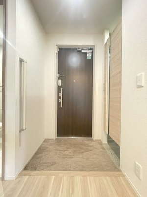 【玄関】 | D-residence高槻市下田部B棟