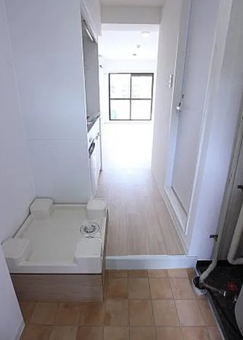 神戸市垂水区東舞子町　満室稼働中　一棟売マンションのランドリースペース