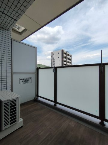 ディアレイシャス上前津　名古屋市賃貸　仲介手数料無料のバルコニー