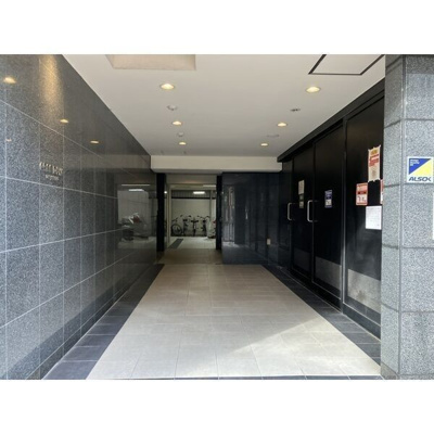 【エントランス】 | GRANDUKE代官町