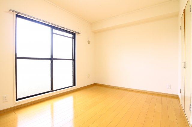 パルピアマンションの寝室