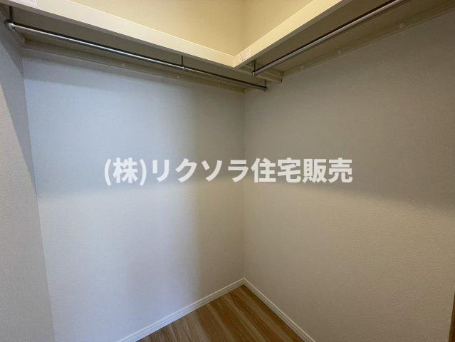 ライオンズマンション枚方の収納|■物件内覧・資金計画相談・住宅ローン相談、リフォーム相談、お問合せ受付中■
※当日・翌日のご内覧、ご相談はお電話でのお問合せがスムーズです！