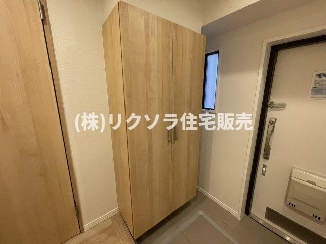 ライオンズマンション枚方の収納|シューズボックス
■物件内覧・資金計画相談・住宅ローン相談、リフォーム相談、お問合せ受付中■
※当日・翌日のご内覧、ご相談はお電話でのお問合せがスムーズです！