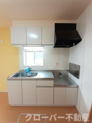 【キッチン】 | カーサ・フィオーレＥ