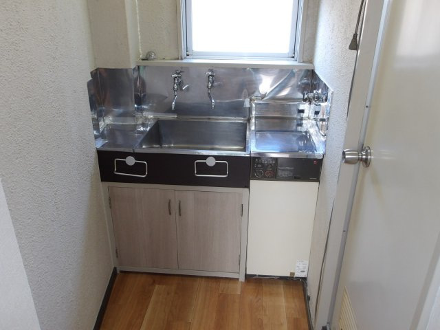 中杉ビルのキッチン