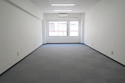 【内装】 | 浅草妙見屋ビル | 浅草の事務所・店舗
「浅草妙見屋ビル」のことなら(株)メイワ・エステートへ