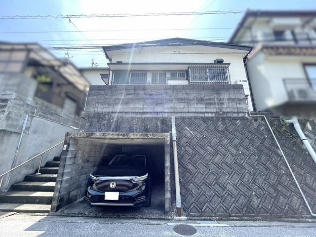 高知市福井町　高台中古一戸建ての外観|安心の高台立地×堀車庫完備の快適住まい