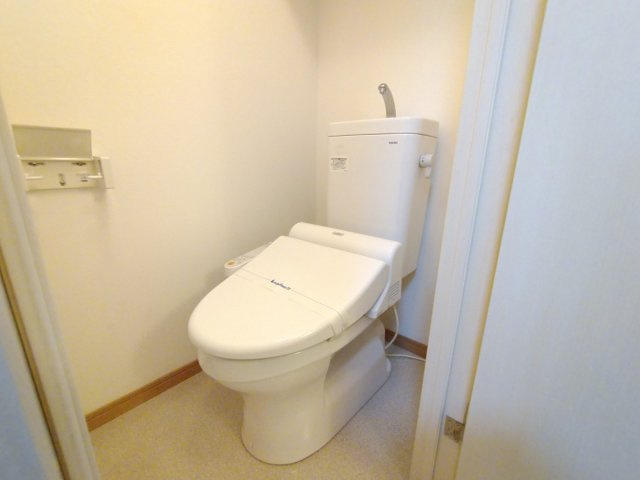 レオパレスパルコートＦのその他|温水洗浄便座設置