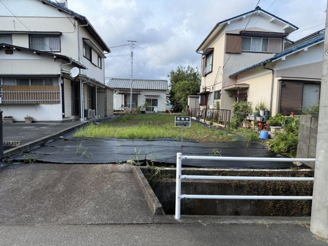 新沢田町売地の外観
