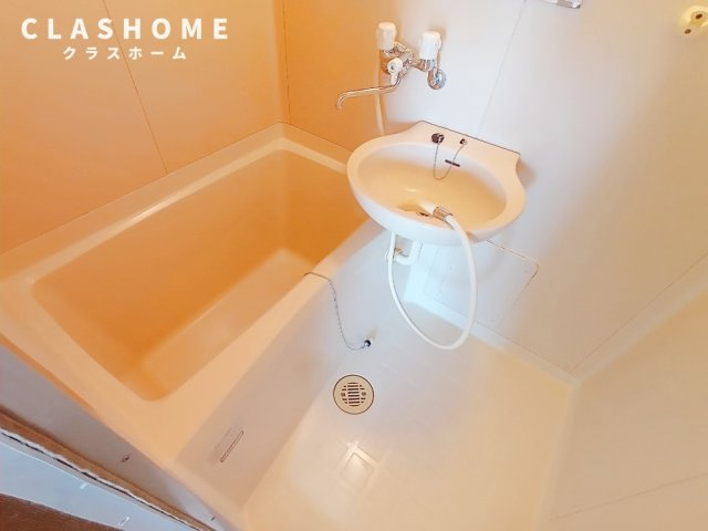 コーポイーストC　　　刈谷市近郊の賃貸はクラスホームの浴室|同物件の別部屋になります。