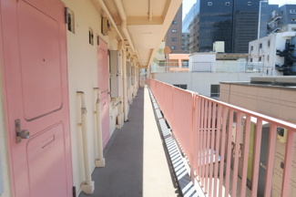 【その他共用部分】 | 廊下
田原町の賃貸物件。
「浅草妙見屋ビル」のことなら(株)メイワ・エステートへお任せください