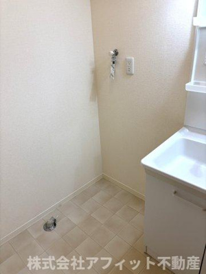 【その他】 | グランドール川口 C棟 | 室内洗濯機置場