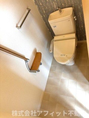 【トイレ】 | グランドール川口 C棟 | 温水洗浄暖房便座