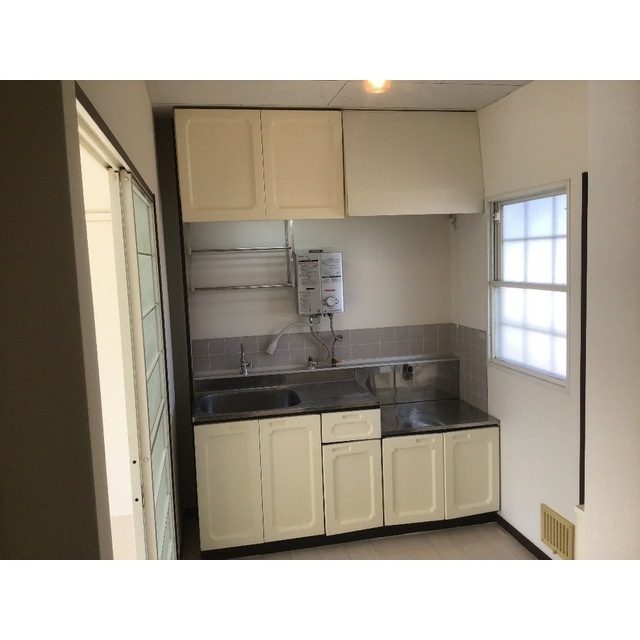 サンシティ江田Bのキッチン