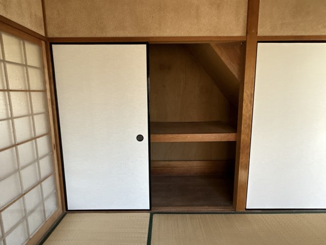 馬場貸住宅の収納