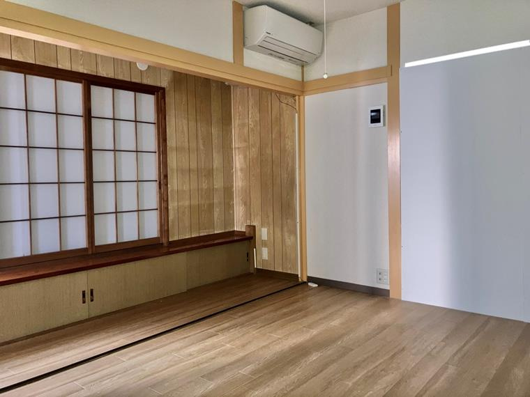 高津戸建の寝室